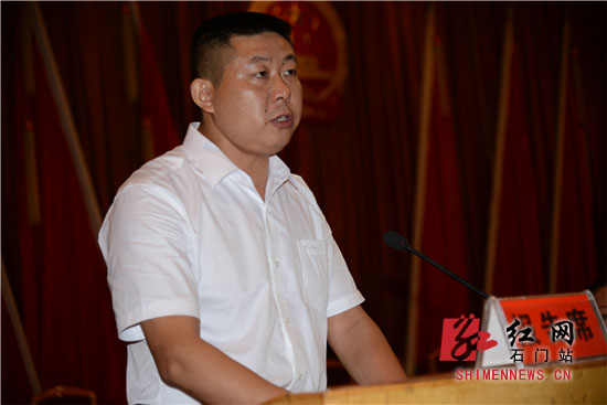 石门县红十字会医院院长唐贵初。张友亮 摄