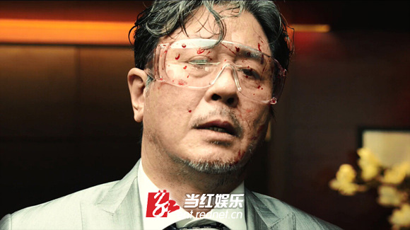 女神斯嘉丽诠释神秘超能力 基美出品《超体》