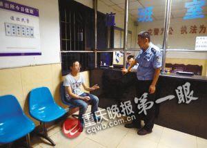 小伙怀念前女友 酒后狠亲长得像她的餐馆服务员