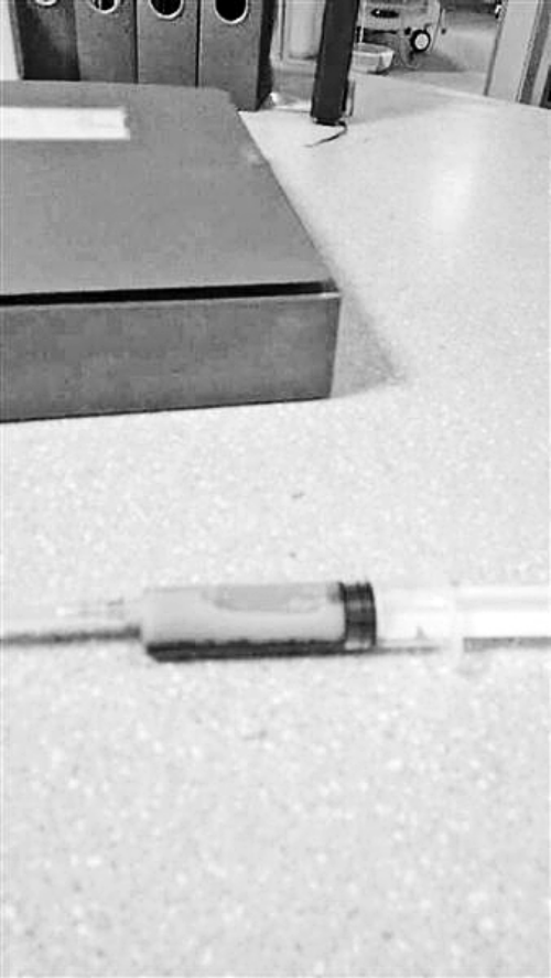 抽一管血有半管是油 高脂食品贪不得