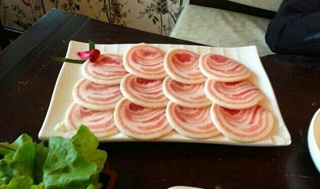 最老外!v老外美食在长沙开的地道美食店有吃得特色网图片