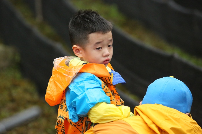 杨阳洋原始丛林“高压爆发” 杨威父子陷入冷战_娱乐频道_红网