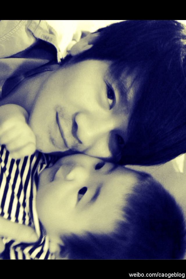 曹氏<em>兄妹</em>有爱<em>童年</em>照 暖Joe萌Grace初长成(组图