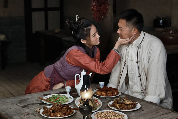 印小天与张歆艺