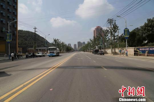 贵州遵义县城天然气管道遭破坏天然气外泄无伤亡