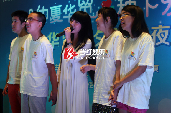 kiki与孩子们