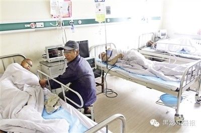 黑龙江被切睾丸老人病愈出院 返回青冈疗养