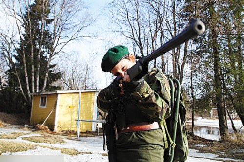 战乱区体验真枪