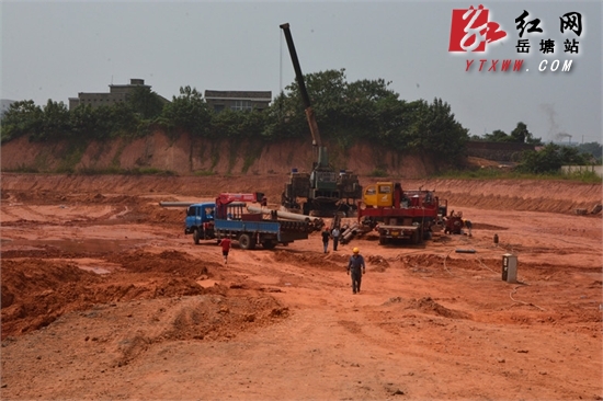 滴水安置区建设进展顺利 预计2015年底将迎来首批住户