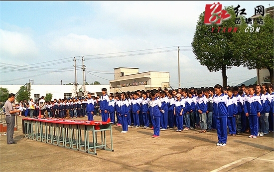 勿忘国耻、警钟长鸣 岳塘区开展抗日战争胜利纪念活动