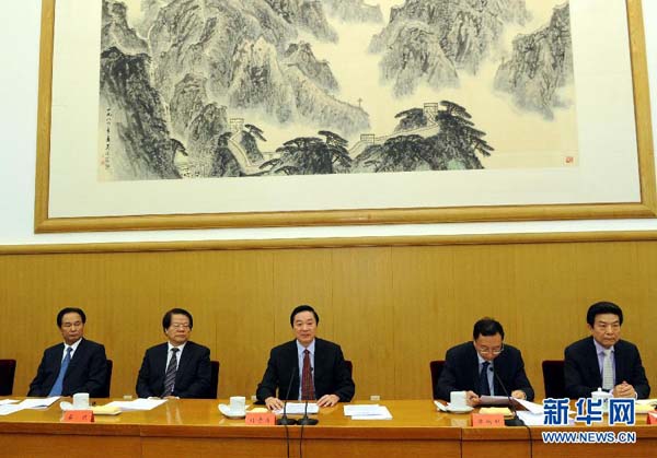 9月13日，中共中央政治局委员、中央书记处书记、中宣部部长刘奇葆在北京出席第十三届精神文明建设“五个一工程”表彰座谈会。新华社记者饶爱民摄