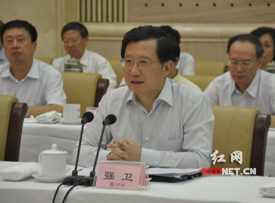 江西省委书记、省人大常委会主任强卫讲话。