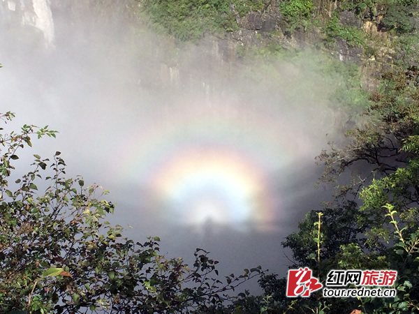 9.19天门山佛光 全胜波摄