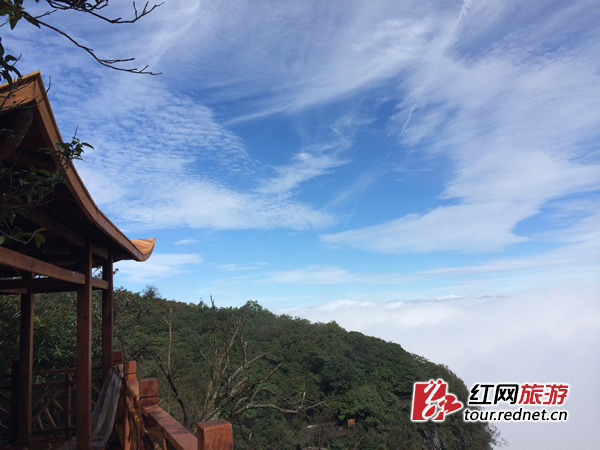 9.19天门山云海图 全胜波摄