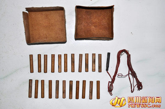 广安一老人私藏23枚雷管