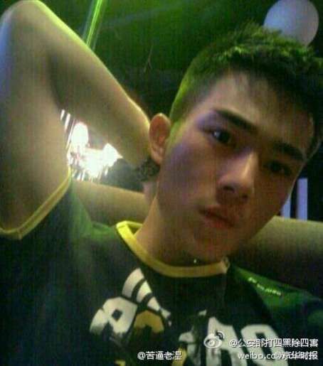 “最帅交警”患血癌欲放弃治疗 年仅22岁