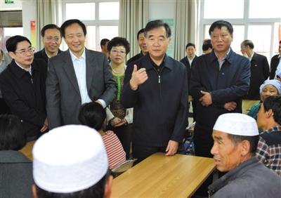 袁纯清履新中央农村工作领导小组副组长后首露面