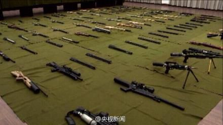江苏徐州警方捣毁特大贩枪团伙 缴获万余件零件