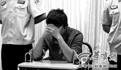 5日,打人者孟某正在接受雁塔警方的调查