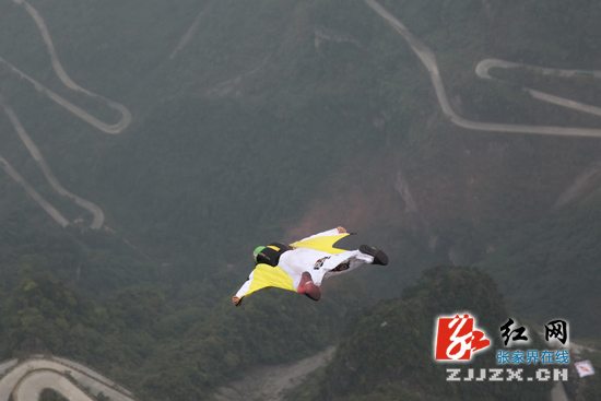 最大黑马遭遇首届冠军 翼装世锦赛PK战一触即发