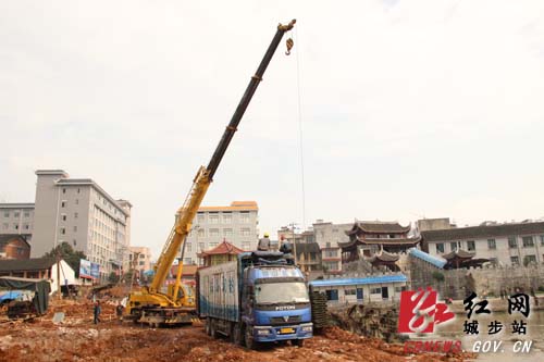 儒林大桥工程进入最关键的桩基础施工阶段