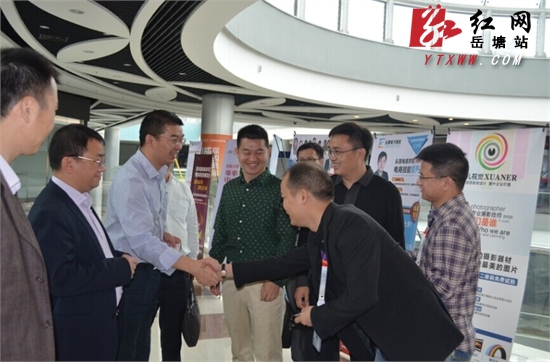 唐杰带队赴深圳考察电商产业