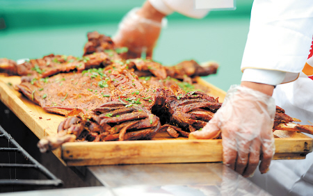 Top 12 favorite cuisines shown off in Changsha county
