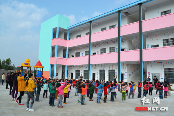 松柏瑶族乡中心幼儿园教学楼