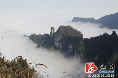 张家界天门山雪后天晴现绝美云海奇观（图）