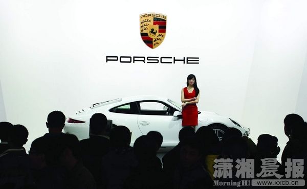 huangj1412788_nEO_IMG.jpg