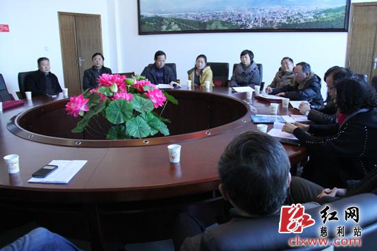 政协委员讨论慈利县政府工作报告 围绕政策经