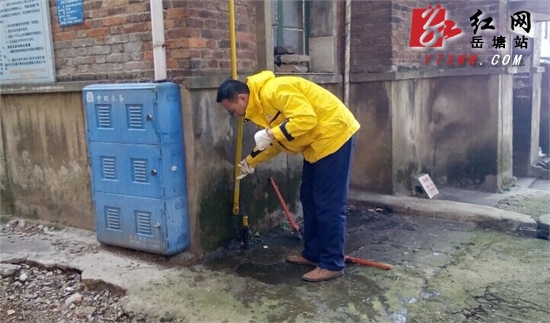 师傅安装热水器不走心 致新建社区2栋楼断气