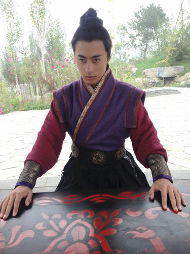 张钧涵饰演魏冉