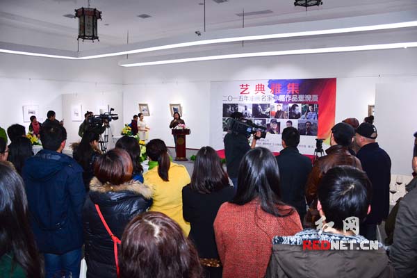 作为湖南当代艺术界的一场盛会，“艺典雅集--2015年油画名家小幅作品邀请展”受到社会各界关注。