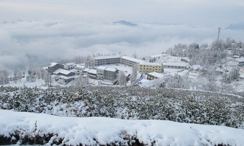 2015第一场雪，漫舞东山峰