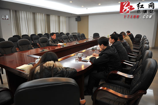 区市场办约谈标准化农贸市场改造意向申报单位