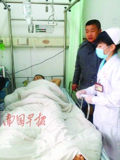 广西大排档爆炸致6死18伤:非煤气罐爆炸 警方介入