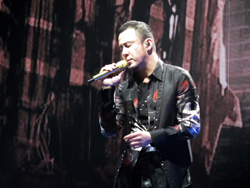 杨坤