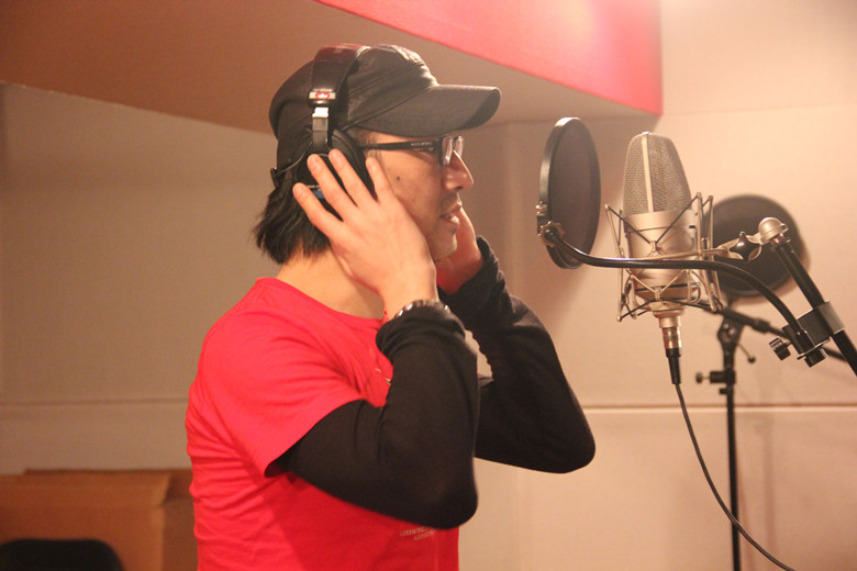 汪峰演绎英文版《沧浪之歌》