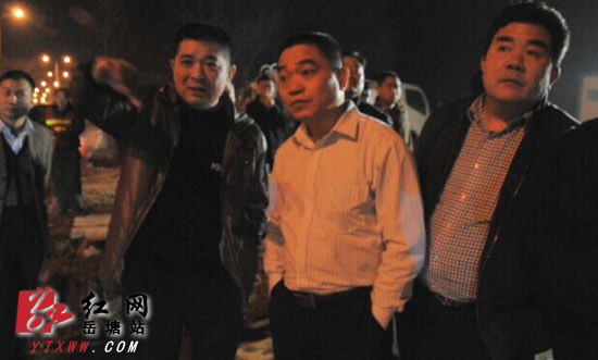 王永红夜查渣土车运输安全工作 强调整改落实是关键