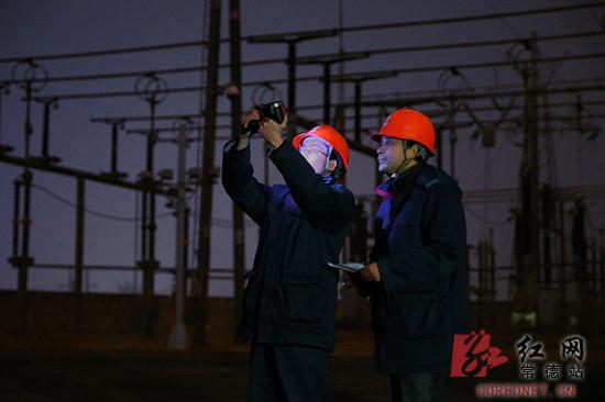 常德电网加强低温特巡备战春节保电
