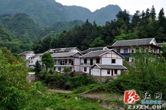 武陵源:加大投入改善人居环境 建设美丽新农村