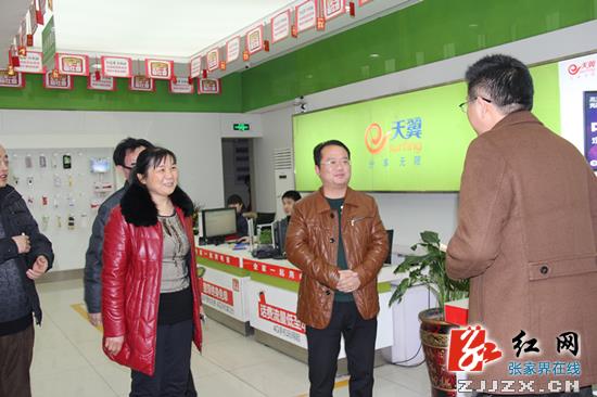 【新春走基层】舒洪波看望慰问春节坚守一线的工作人员(组图)
