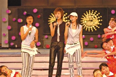 2005年超女舞台
