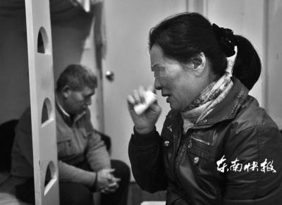 因两年前丧子之痛 57岁产妇做试管婴儿诞龙凤胎