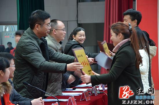 慈利县启动“弘扬雷锋精神 争当文明先锋”主题实践活动