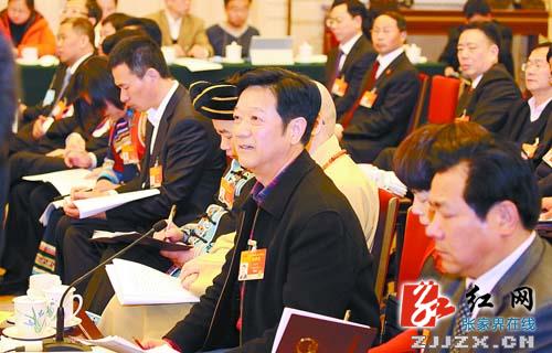 朱国军发声全国人代会：重视解决张家界“两基础一产业”问题