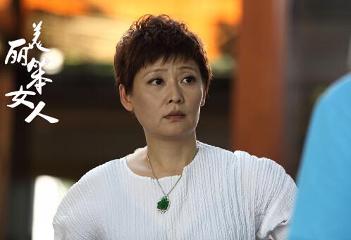 《美丽笨女人》热映 “黑马”逆势而上口碑佳