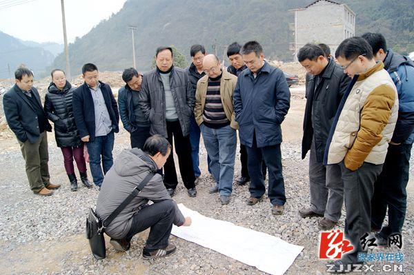 武陵源区紧盯重点工程建设不放松