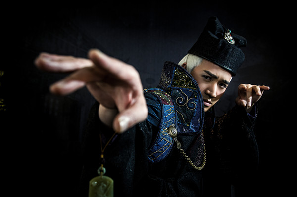 何晟铭版安世耿阴柔妩媚